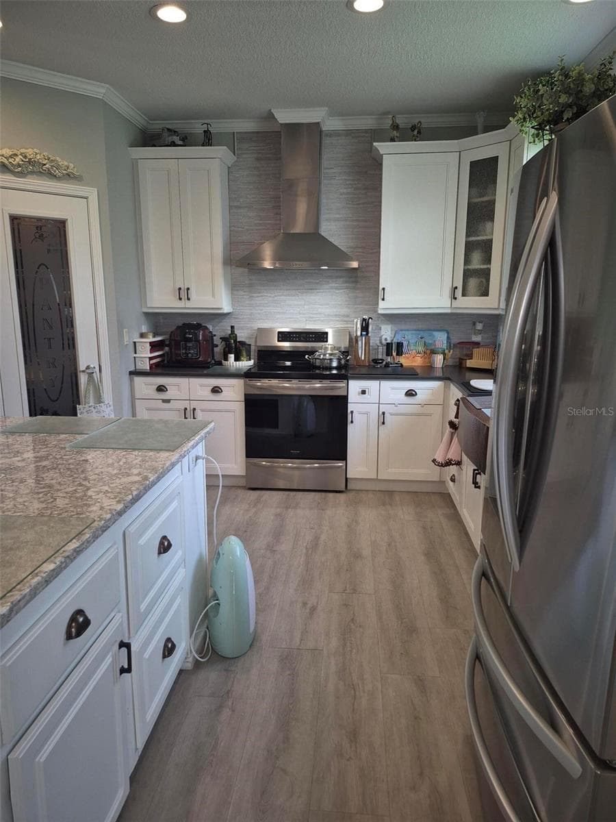Single Family Residence at 2710 61ST ST E, BRADENTON, photo 8 of 20
