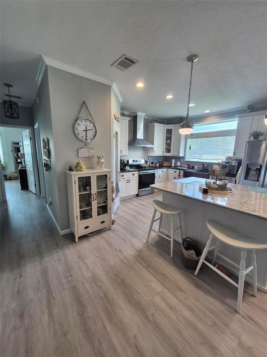 Single Family Residence at 2710 61ST ST E, BRADENTON, photo 9 of 20