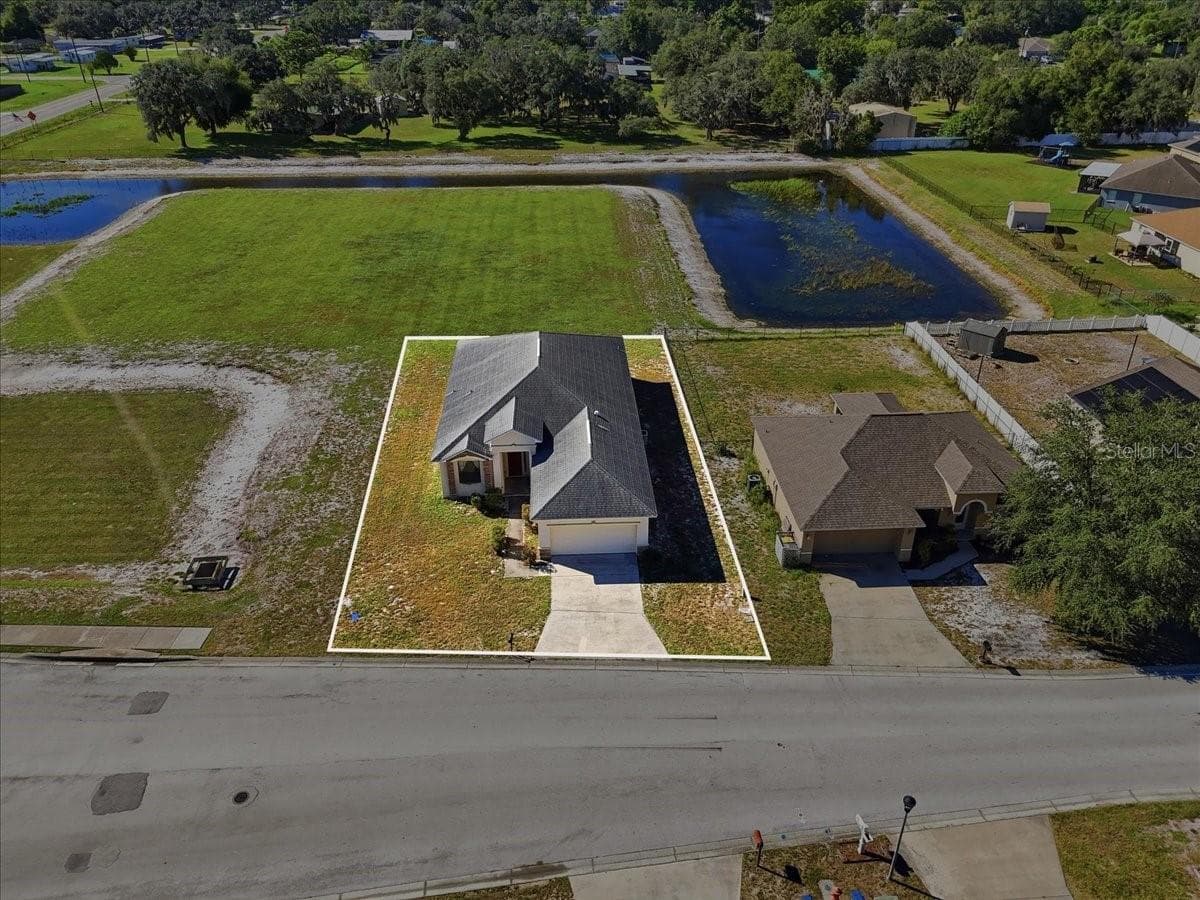 Single Family Residence at 5101 MAGNOLIA PRESERVE BLVD, WINTER HAVEN, photo 3 of 52