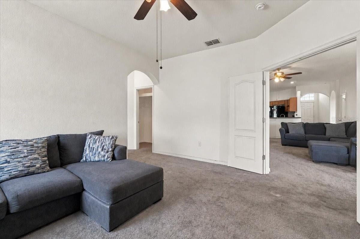 Single Family Residence at 5101 MAGNOLIA PRESERVE BLVD, WINTER HAVEN, photo 16 of 52