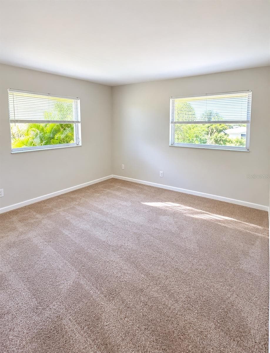 Single Family Residence at 13822 BREWSTER DR, LARGO, photo 5 of 11
