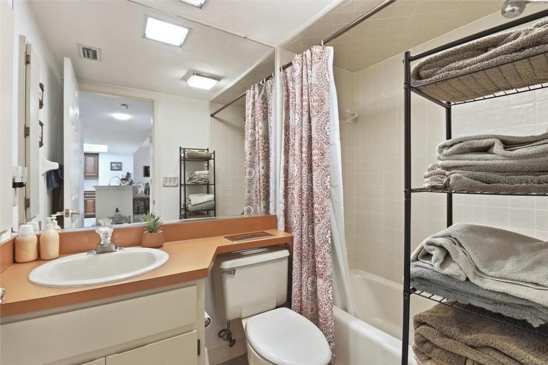 Condominium at 5 Cypress RUN #54C, HOMOSASSA FL 34446, photo 25 of 37