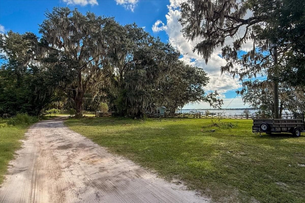 Land at RIVERSIDE DR, PALATKA, photo 3 of 25