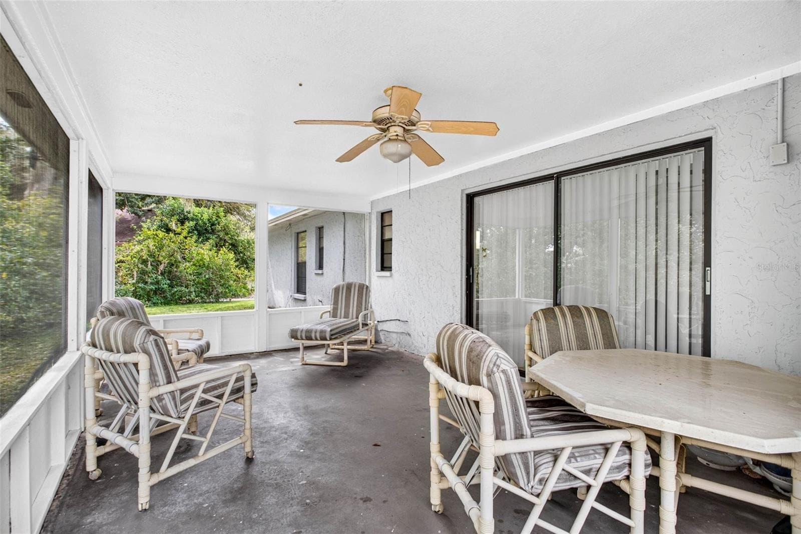 Single Family Residence at 7220 WOODBROOK DR, TAMPA, photo 27 of 30