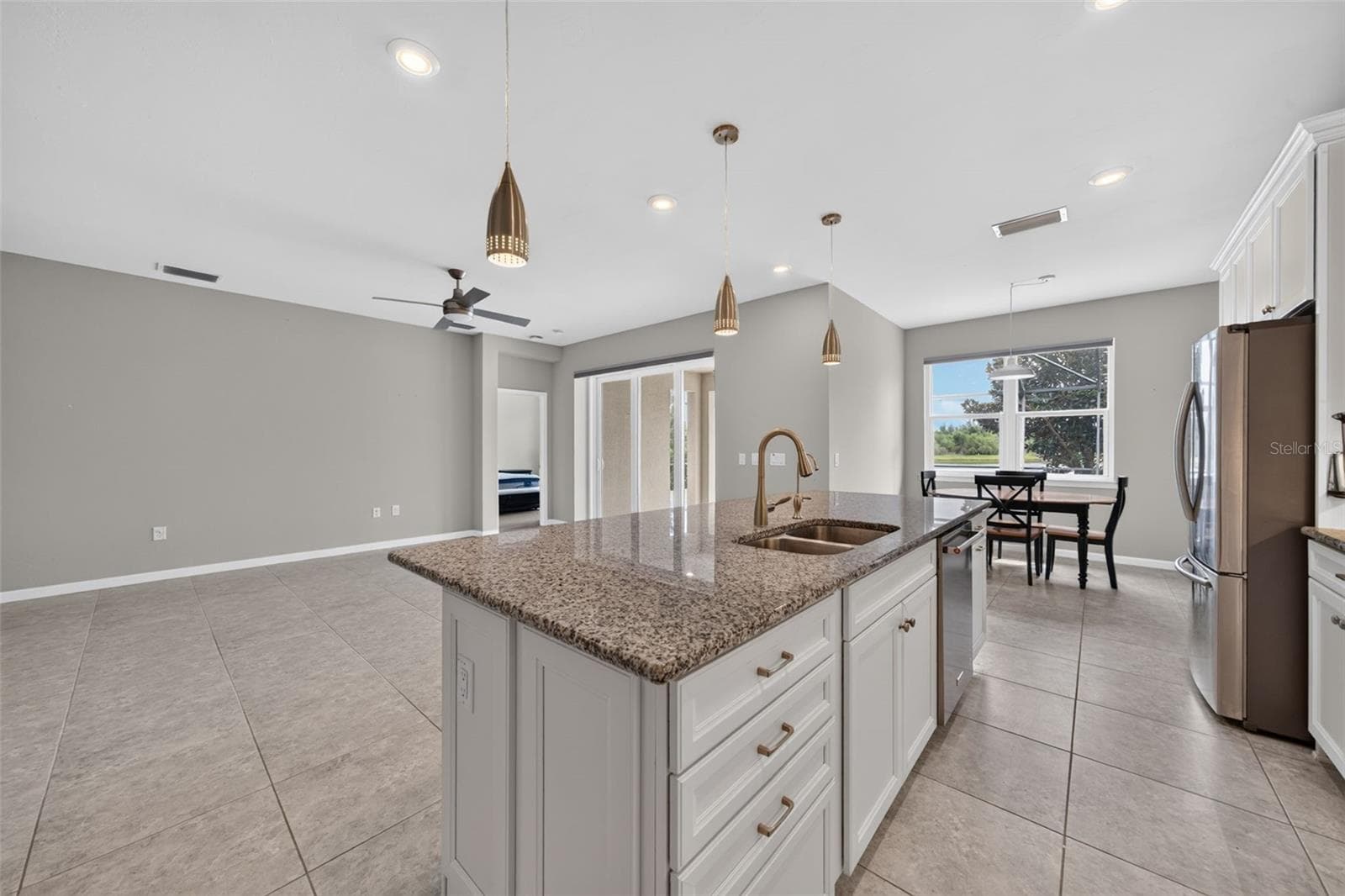 Single Family Residence at 12326 BLUE HILL TRL, BRADENTON, photo 17 of 82