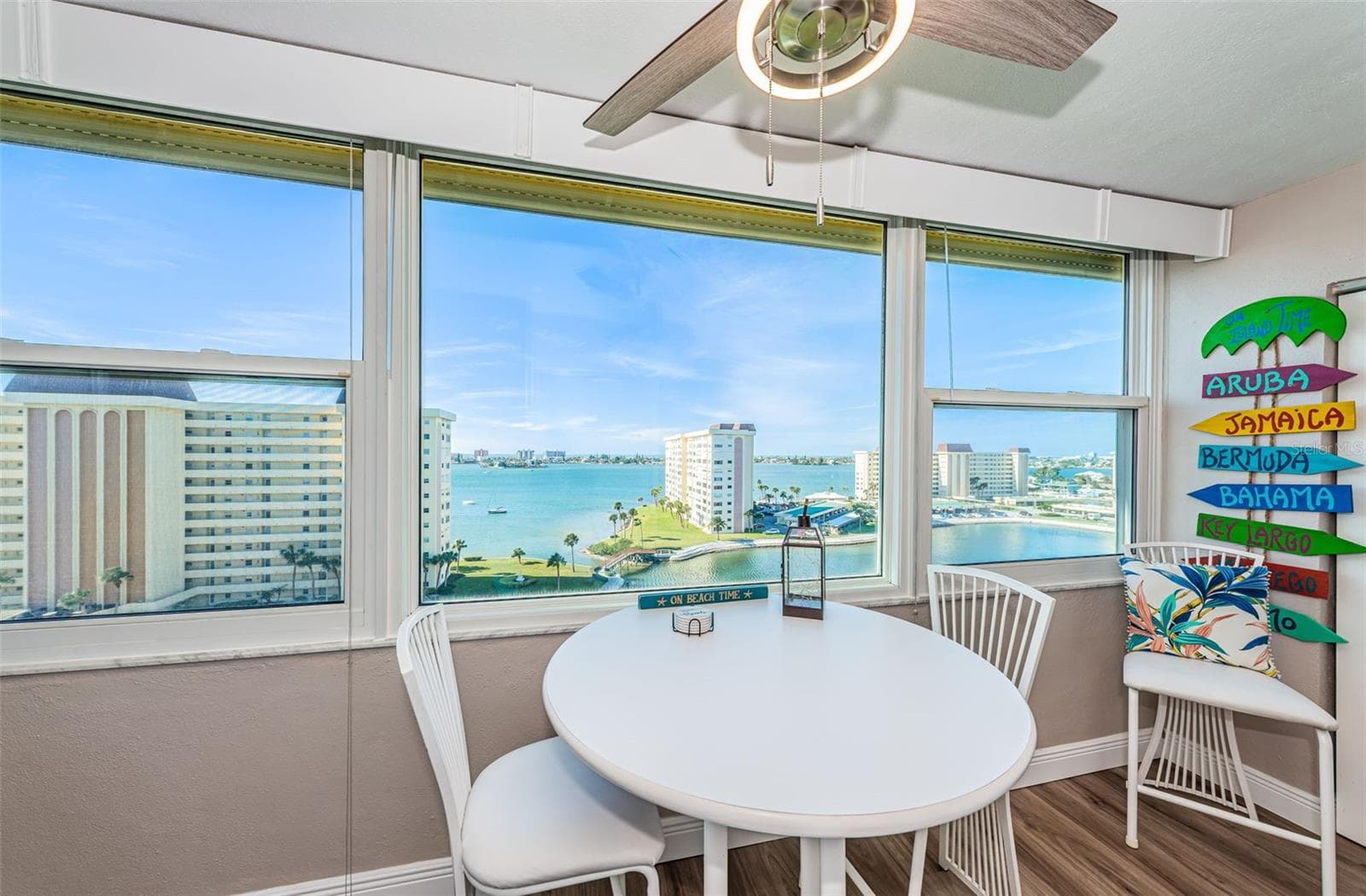 Condominium at 4575 COVE CIR #1003, ST PETERSBURG, photo 26 of 54