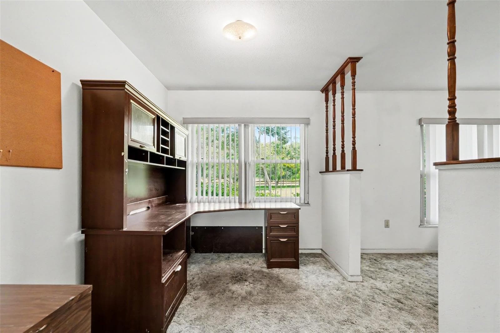 Den or Breakfast Nook - 39800 COUNTY ROAD 54, ZEPHYRHILLS