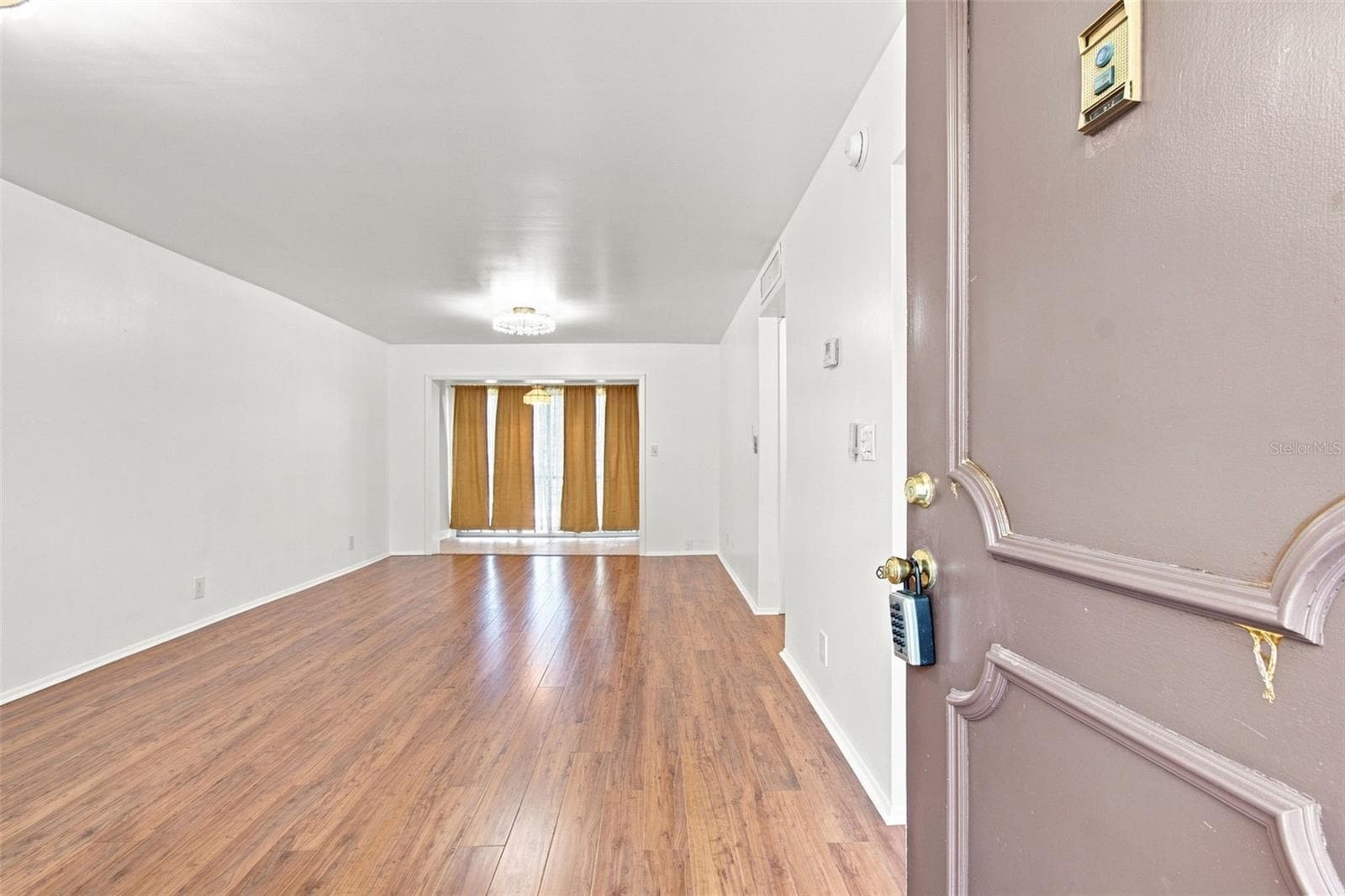 Condominium at 11485 OAKHURST RD #1200-214, LARGO, photo 6 of 70