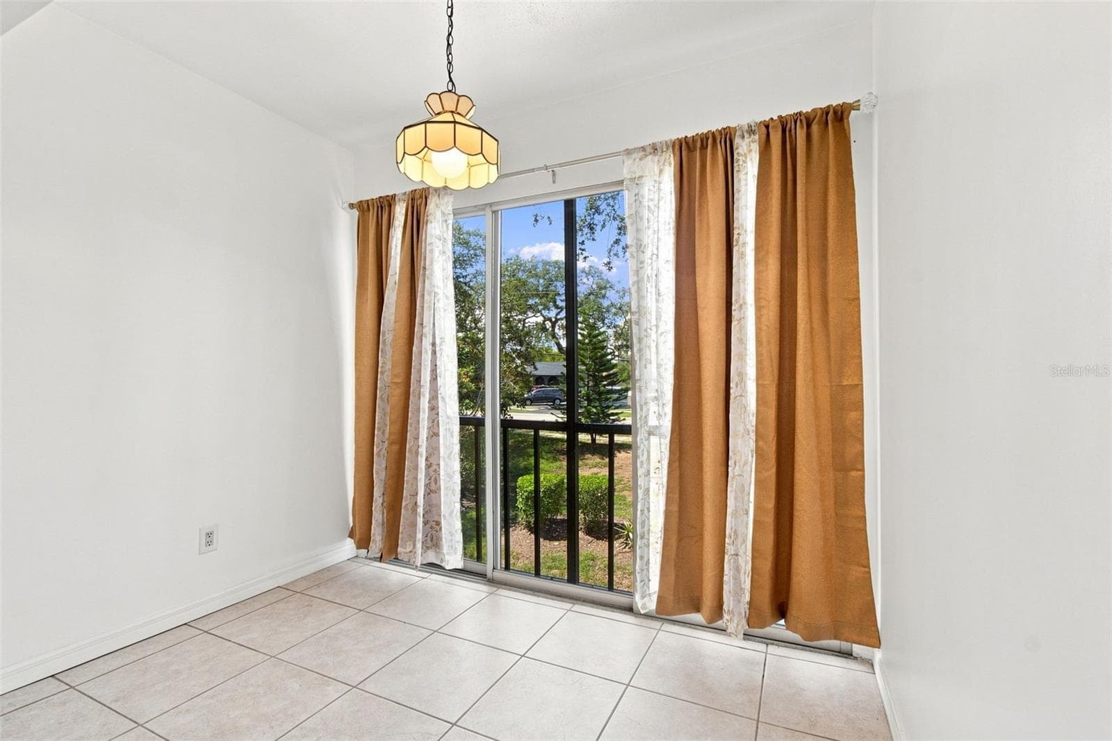 Condominium at 11485 OAKHURST RD #1200-214, LARGO, photo 9 of 70