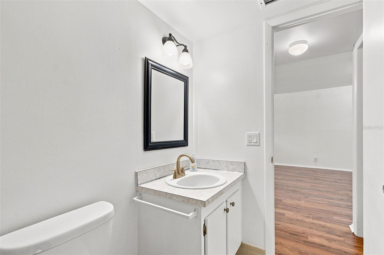 Condominium at 11485 OAKHURST RD #1200-214, LARGO, photo 24 of 70
