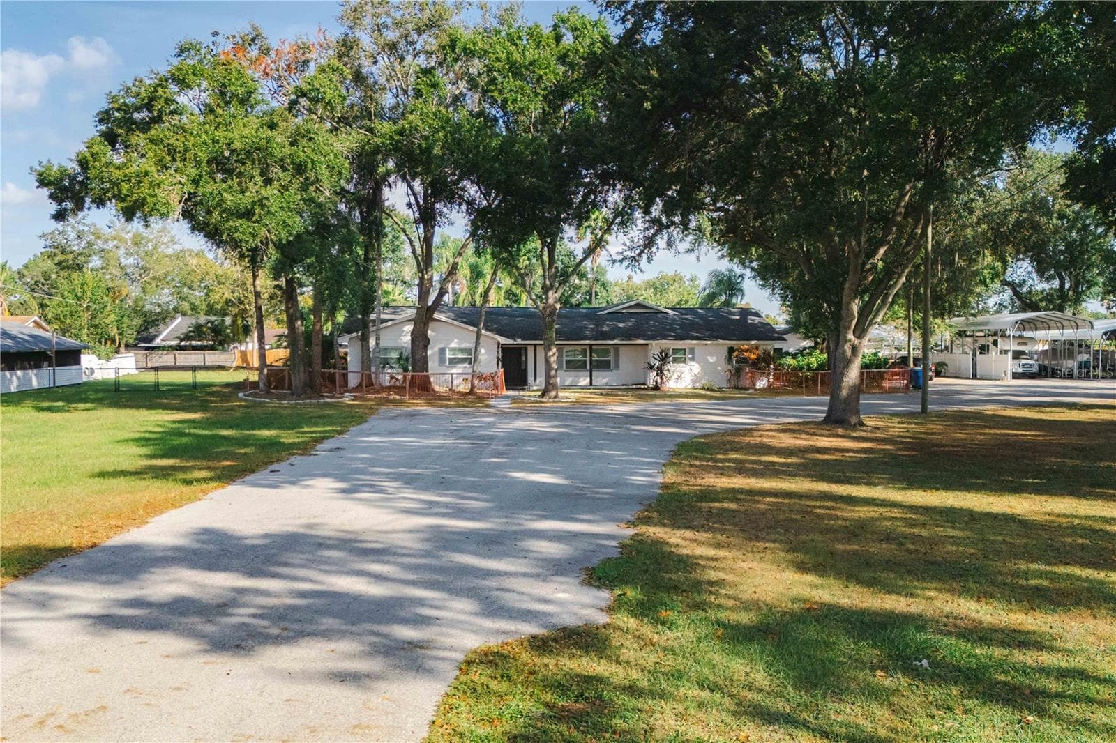 Single Family Residence at 15509 CASEY RD, TAMPA, photo 2 of 58