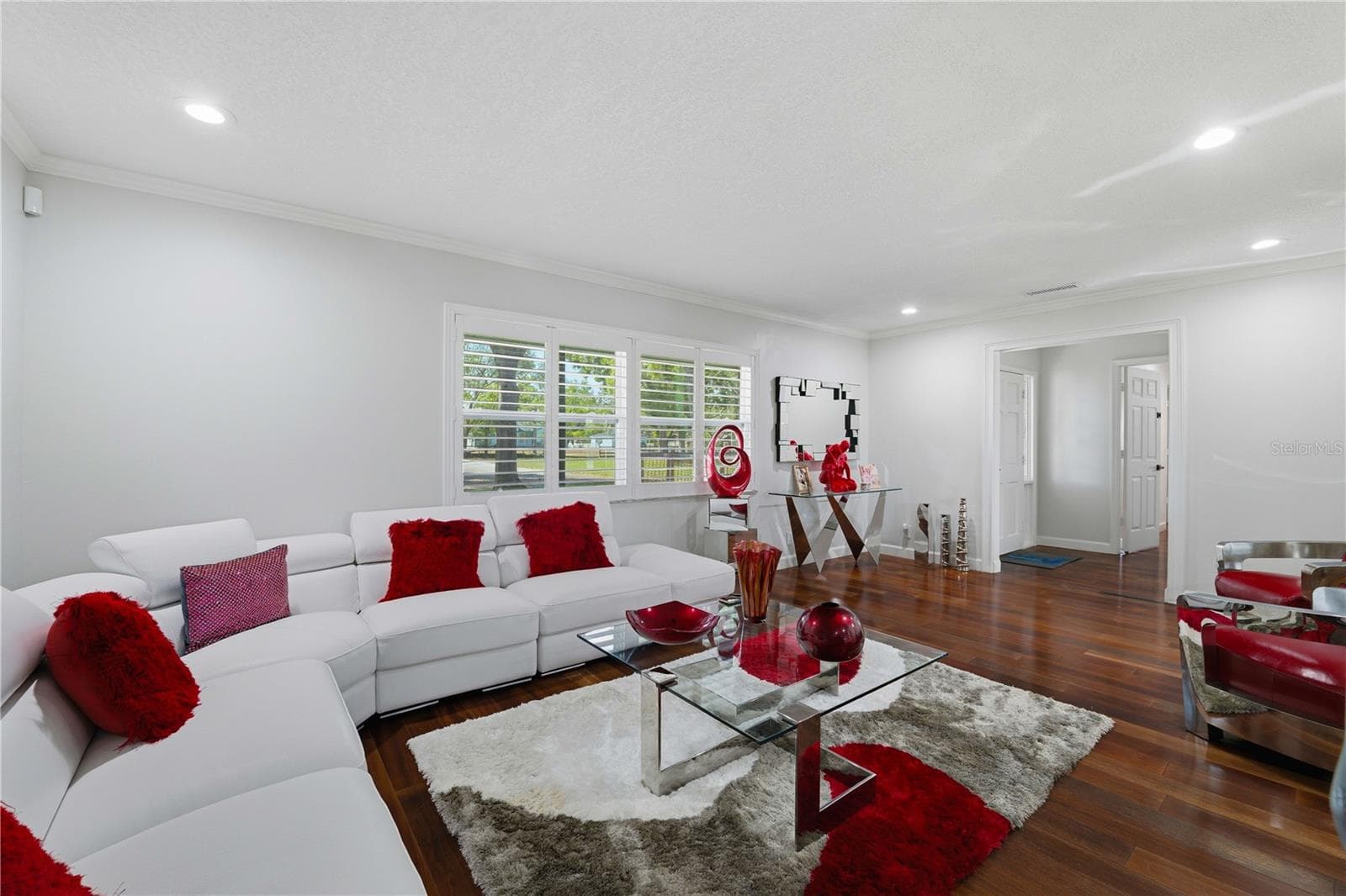 Single Family Residence at 15509 CASEY RD, TAMPA, photo 5 of 58