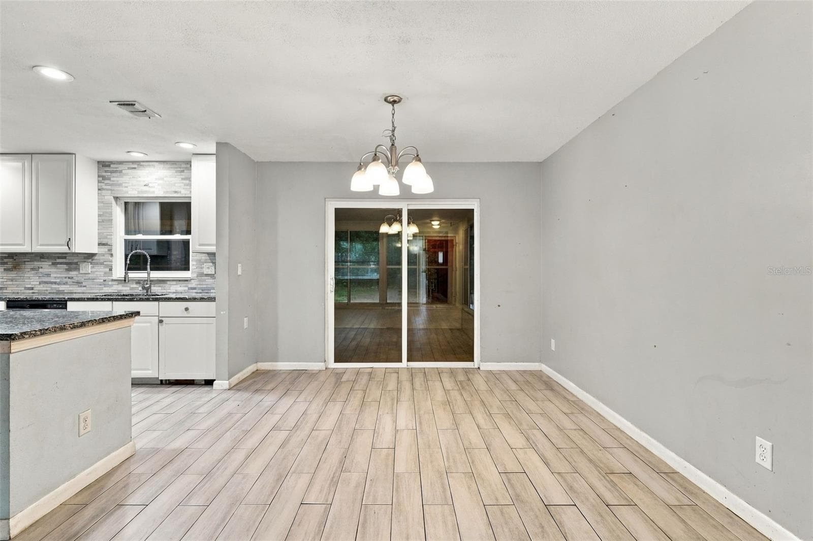 Dinning Room from Front Door - 101 HIGHLAND AVE, DEBARY
