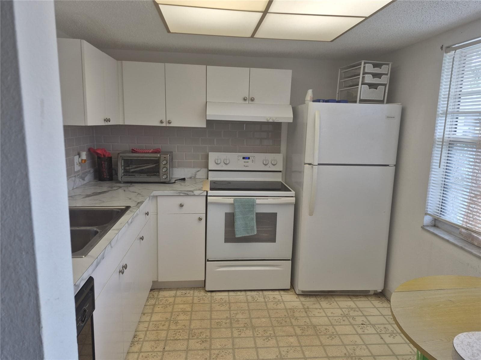 Condominium at 970 VIRGINIA ST #103, DUNEDIN, photo 6 of 25