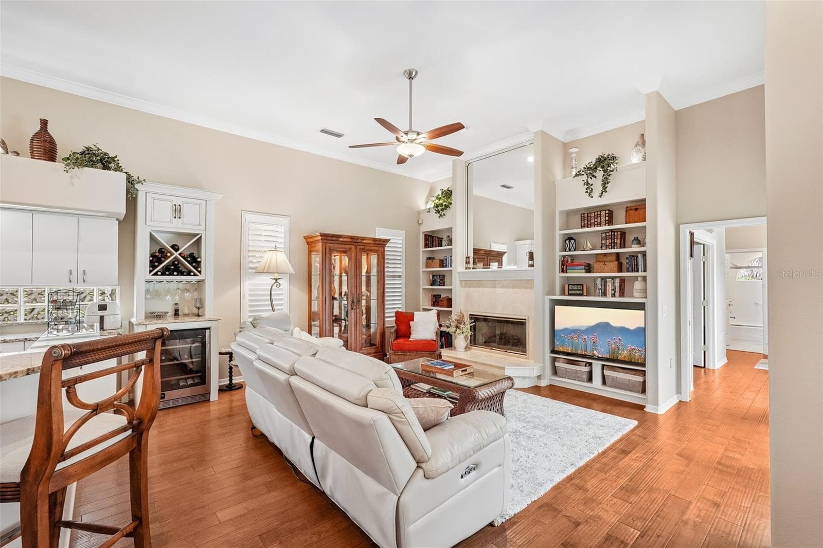 Family room - 444 FIELDSTONE DR, VENICE