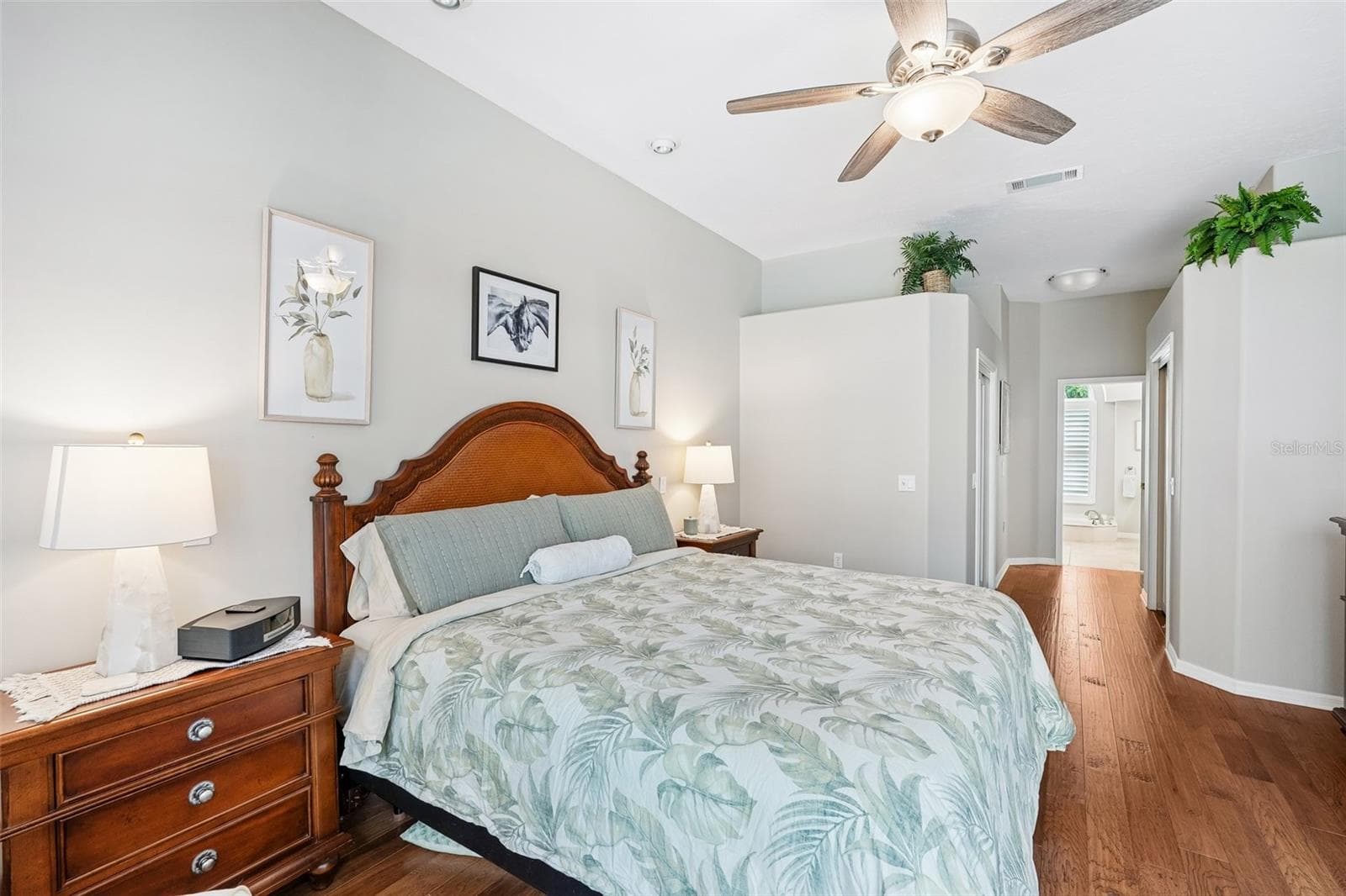 Double walk-in - primary bedroom - 444 FIELDSTONE DR, VENICE