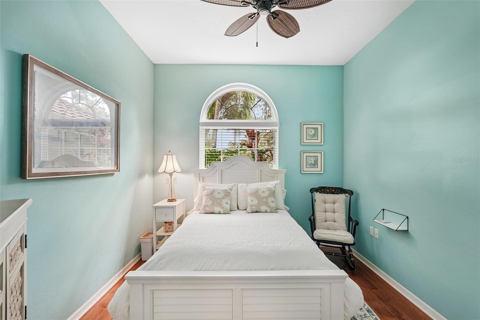 Lovely Guest bedroom - 444 FIELDSTONE DR, VENICE