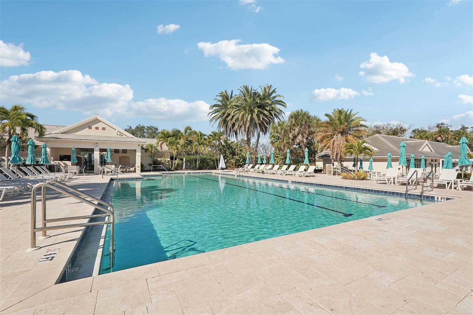 Sunshine - 444 FIELDSTONE DR, VENICE