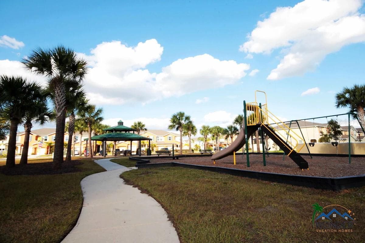 Play ground - 5145 ADELAIDE DR, KISSIMMEE