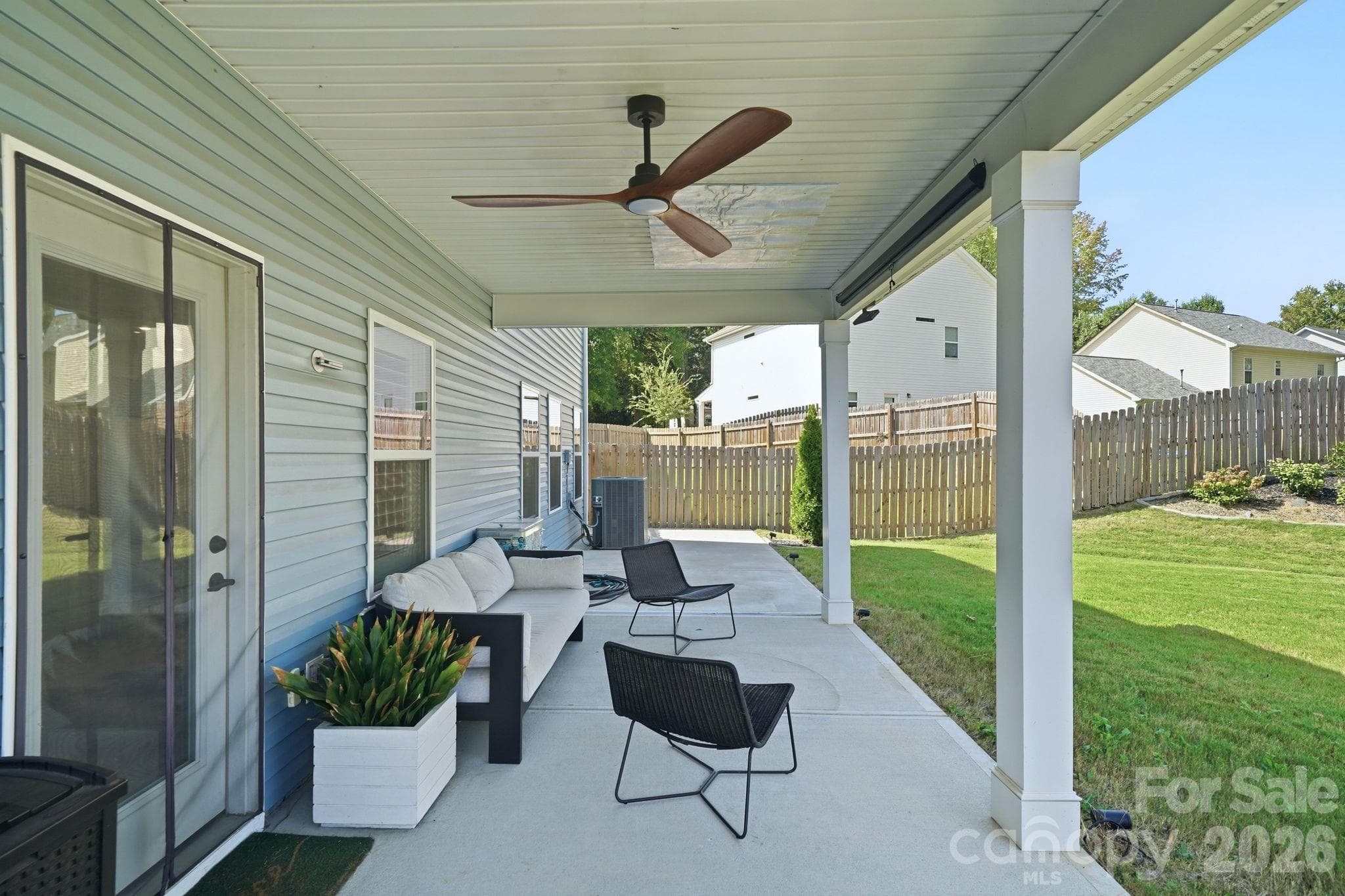 Single Family Residence at 6109 Sunspear Lane, Charlotte, photo 28 of 43