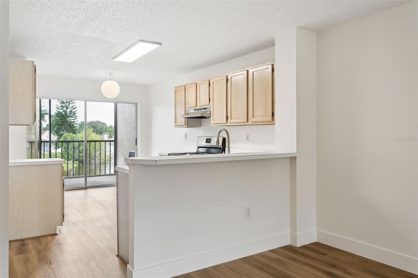 Condominium at 4575 WHITTON WAY #1122, NEW PORT RICHEY, photo 10 of 28