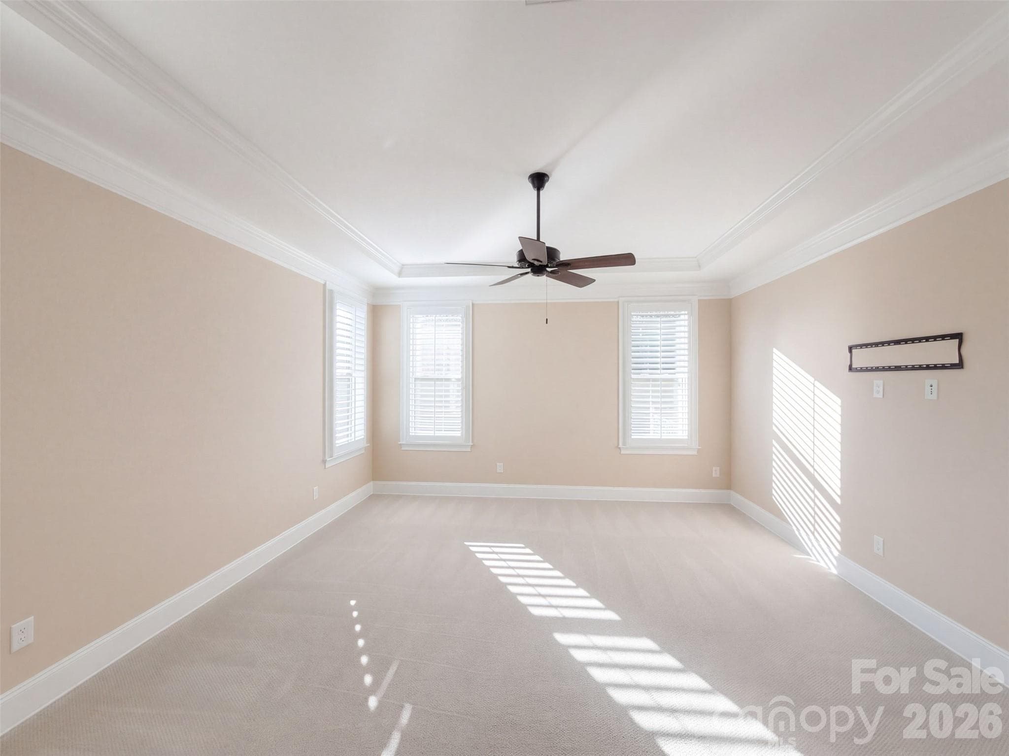Single Family Residence at 14629 Glen Valley Court, Charlotte, photo 4 of 31