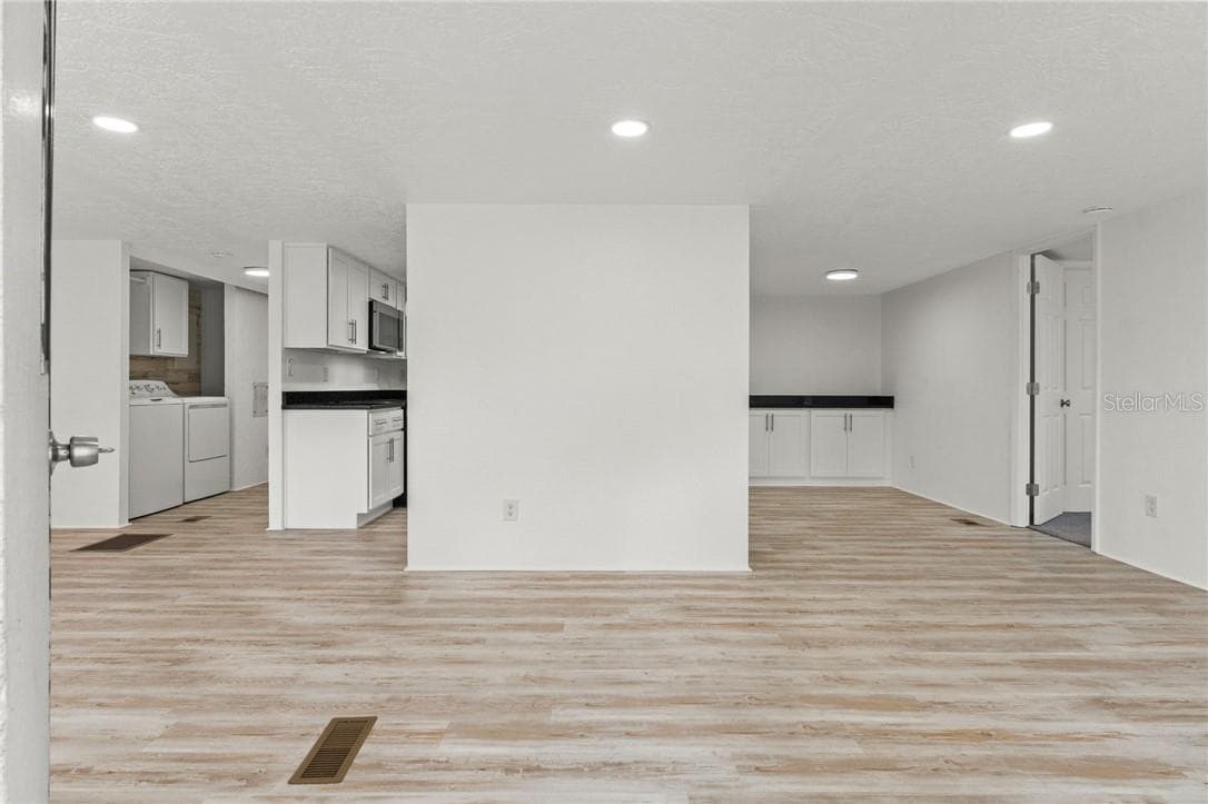 Residential at 7180 W Matador LN, HOMOSASSA FL 34446, Homosassa, photo 6 of 36