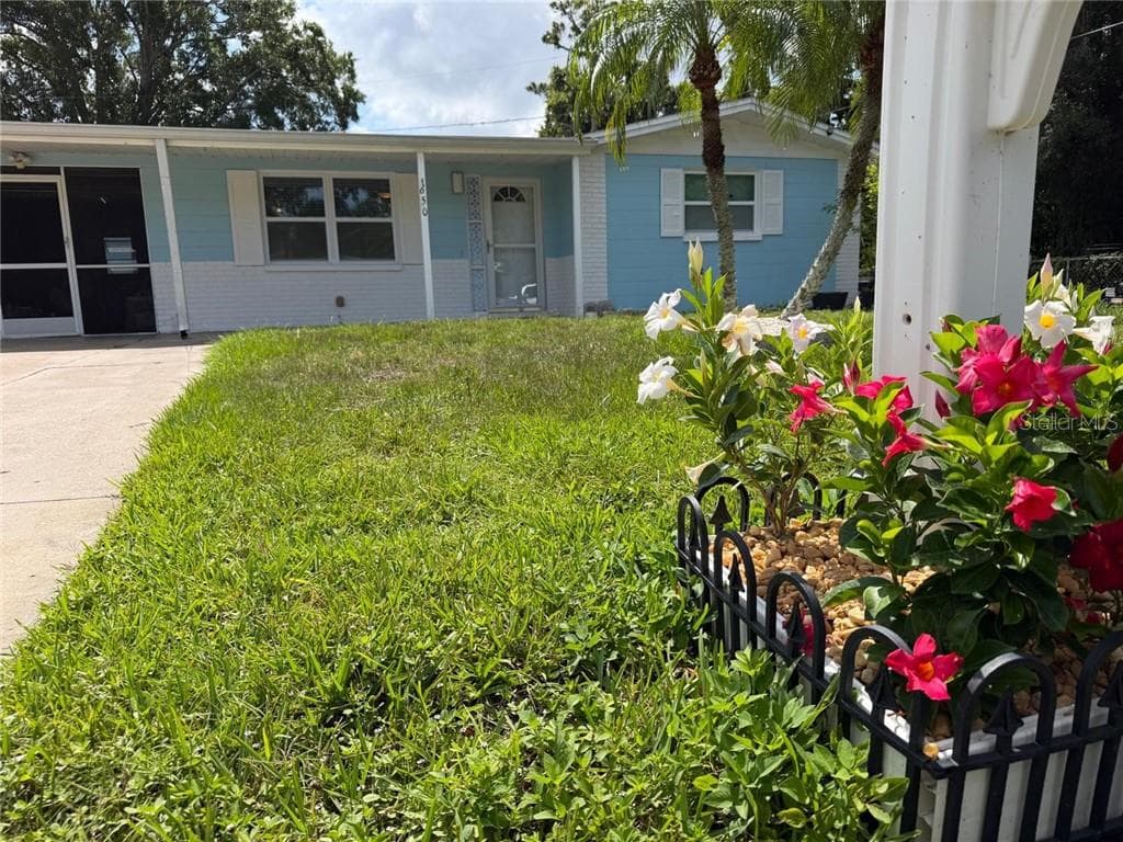 Single Family Residence at 1650 Bold LN, HOLIDAY FL 34691, photo 18 of 53