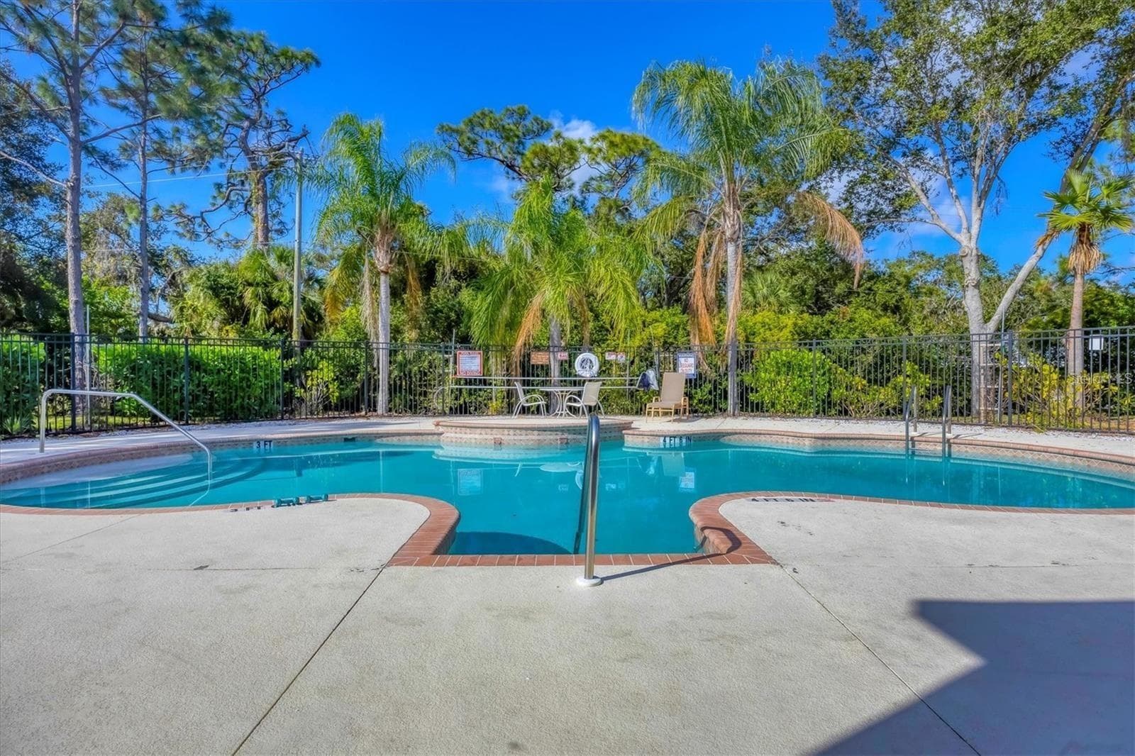 Townhouse at 1474 GRANTHAM DR, SARASOTA, photo 30 of 36