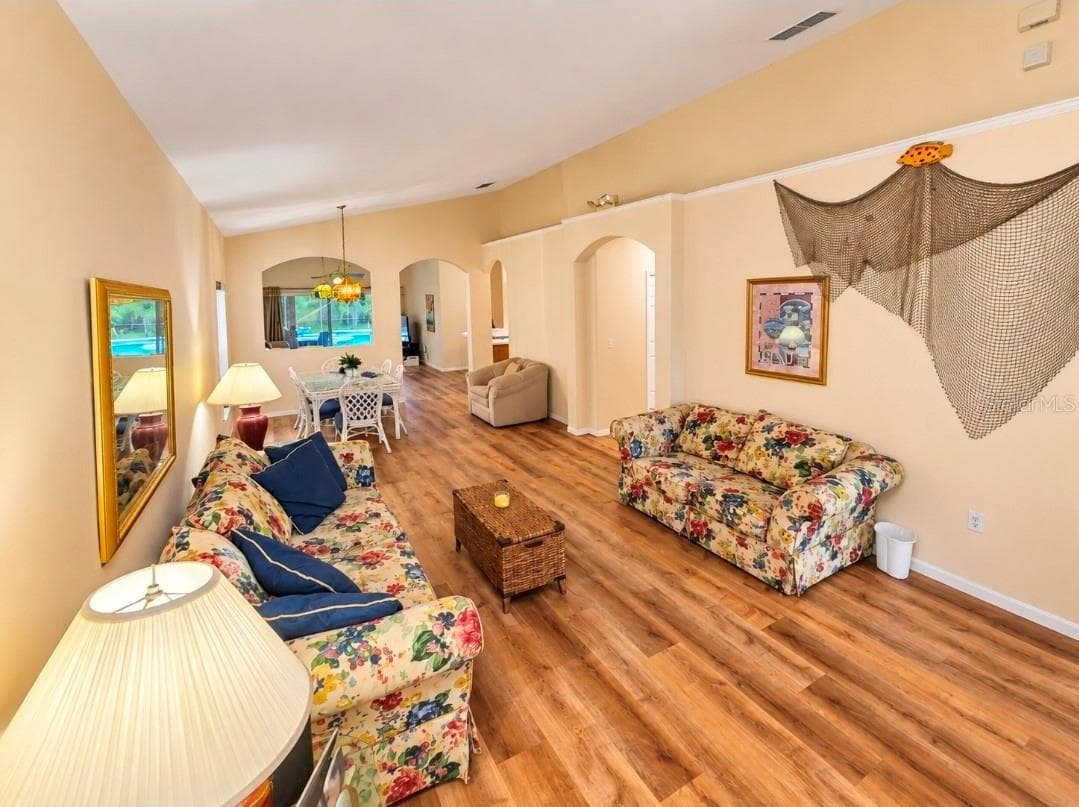 FORMAL - 4640 EAGLE PEAK DR, KISSIMMEE
