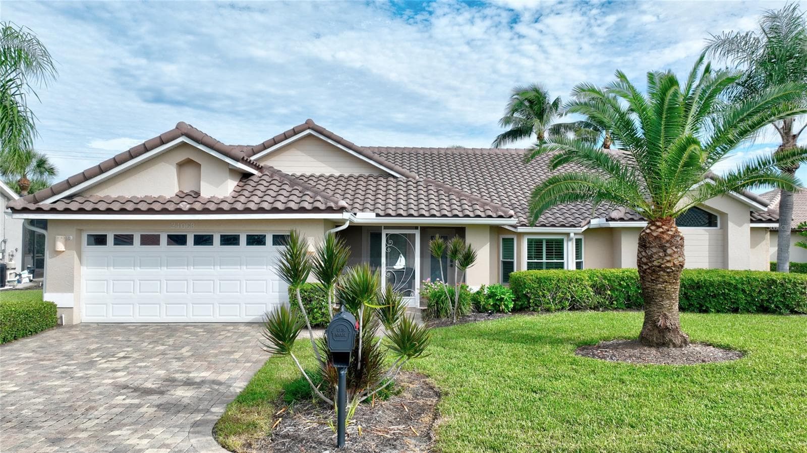 Single Family Residence at 24068 REDFISH COVE DR, PUNTA GORDA, photo 2 of 38