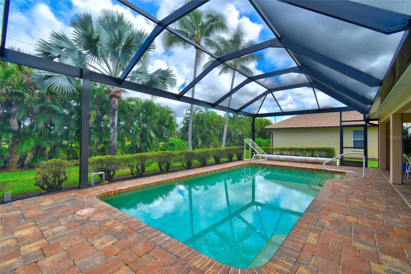 Single Family Residence at 24068 REDFISH COVE DR, PUNTA GORDA, photo 29 of 38