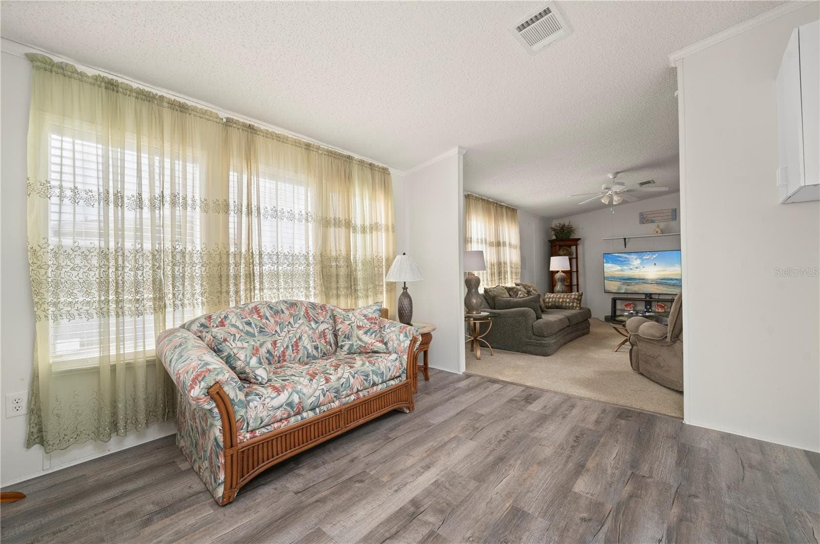 Manufactured Home at 720 DANIA CT, PUNTA GORDA, photo 11 of 23