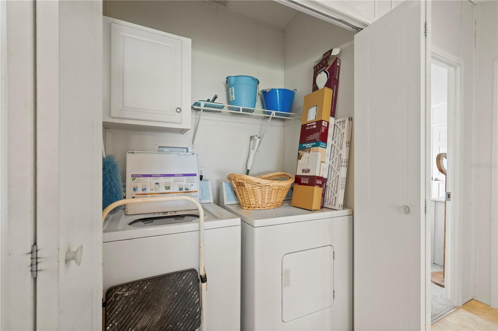 Manufactured Home at 720 DANIA CT, PUNTA GORDA, photo 15 of 23