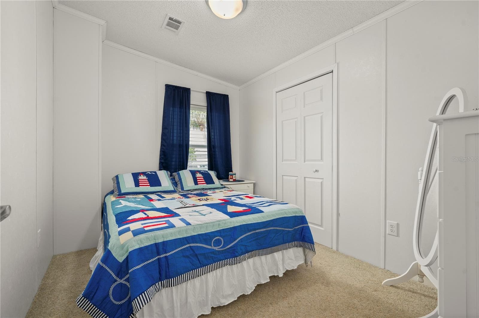 Manufactured Home at 720 DANIA CT, PUNTA GORDA, photo 18 of 23