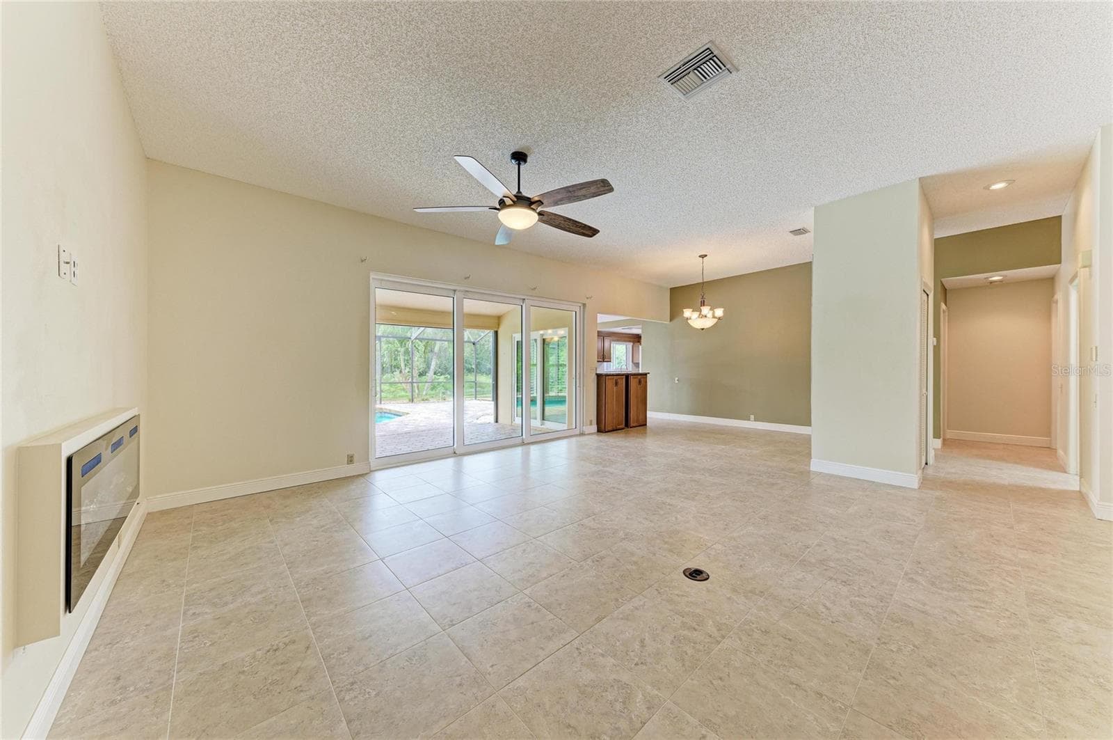 Single Family Residence at 4204 PRO AM AVE E, BRADENTON, photo 11 of 56