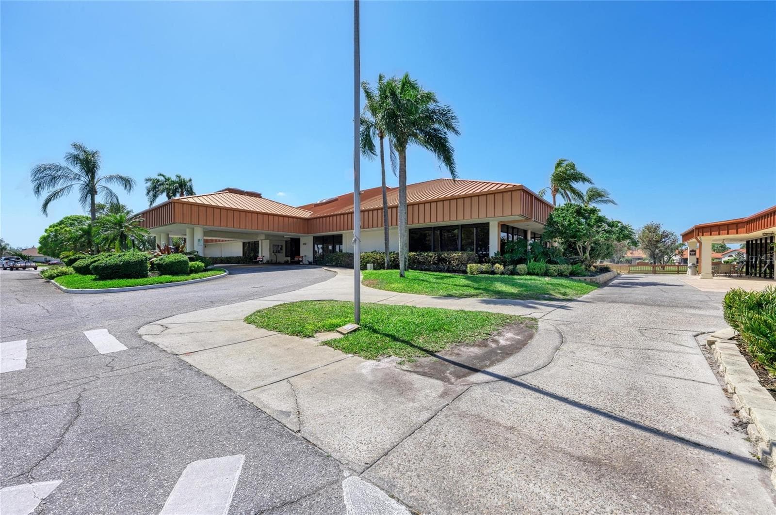 Single Family Residence at 4204 PRO AM AVE E, BRADENTON, photo 41 of 56