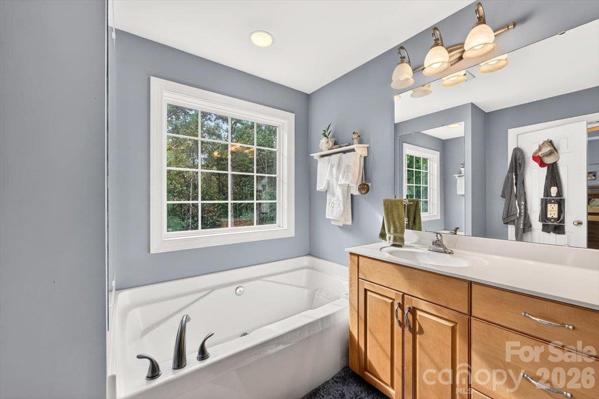 Single Family Residence at 8705 Dartmoor Place, Charlotte, photo 35 of 44