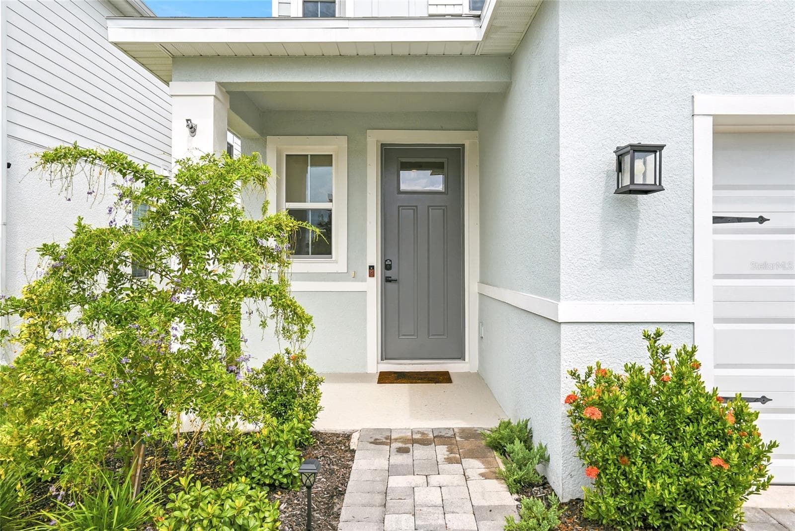 Single Family Residence at 14437 MAIDEN TER, LAKEWOOD RANCH, photo 3 of 29