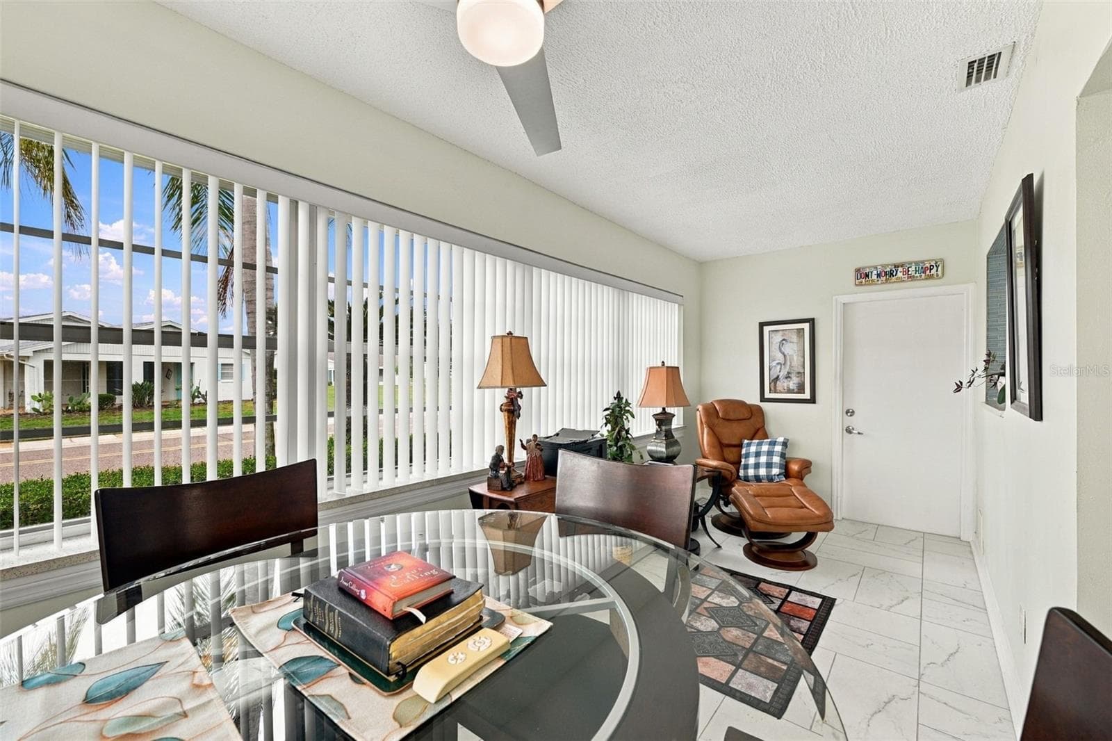 Florida Room - 202 GLOUCESTER BLVD #357, SUN CITY CENTER