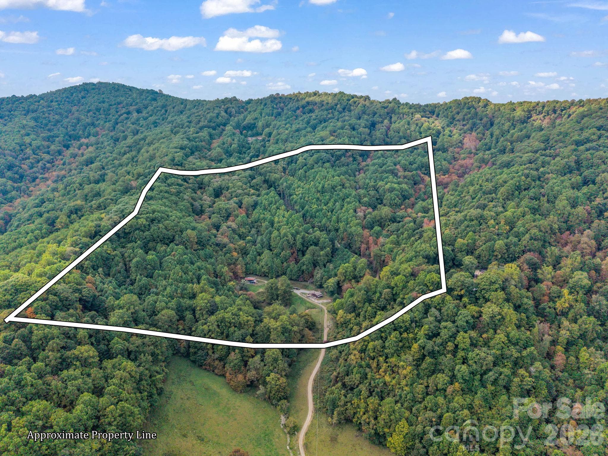 Estimated property line - 765 Hawk Ridge Lane, Marshall