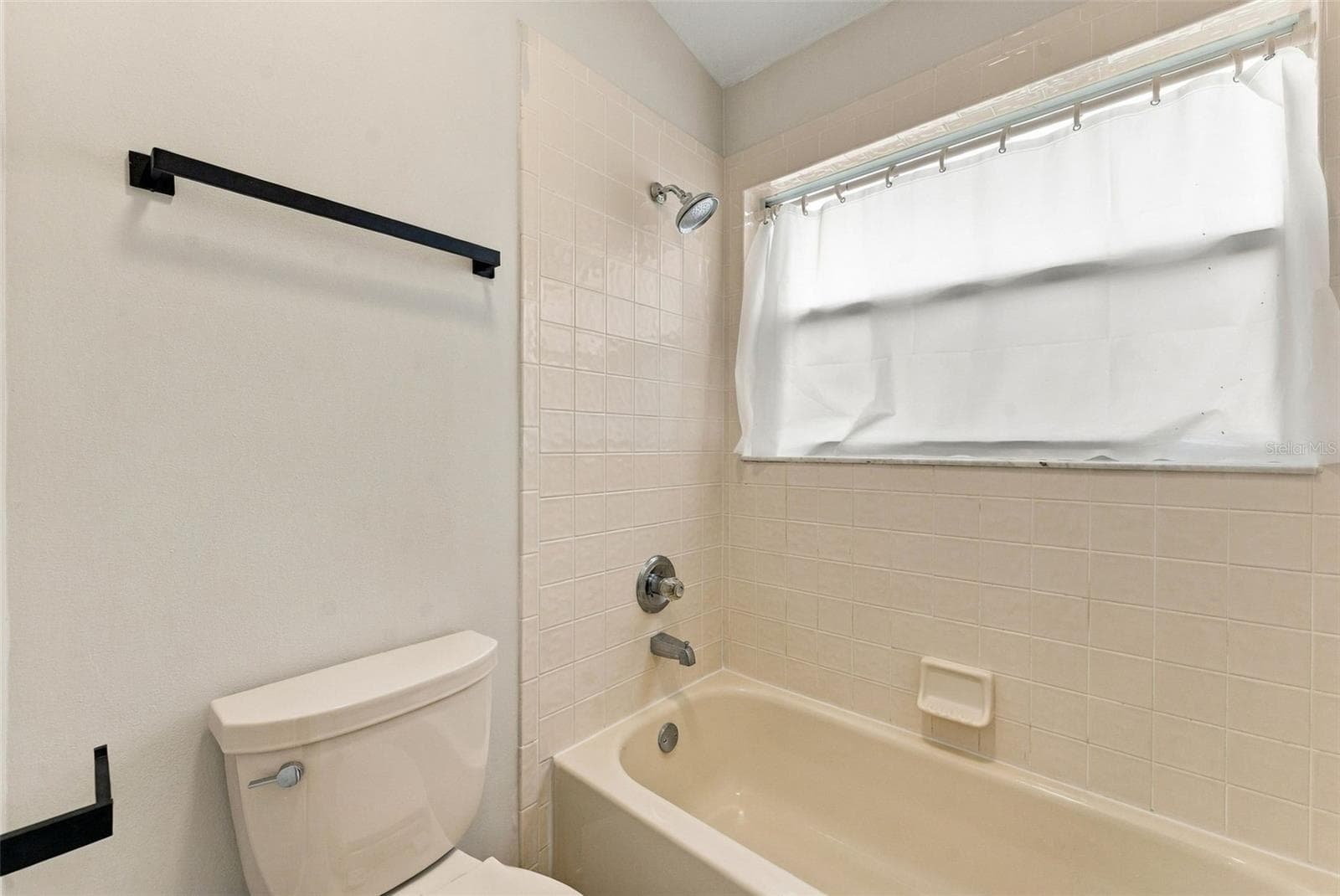 Conveniently located in between bedrooms upstairs - 10102 VISTA POINTE DR, TAMPA