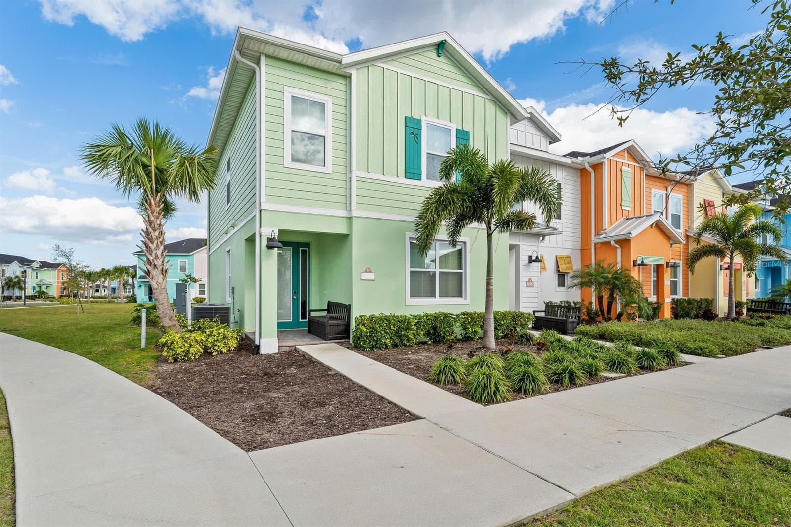 Townhouse at 2979 CASTAWAY LN, KISSIMMEE, photo 2 of 79