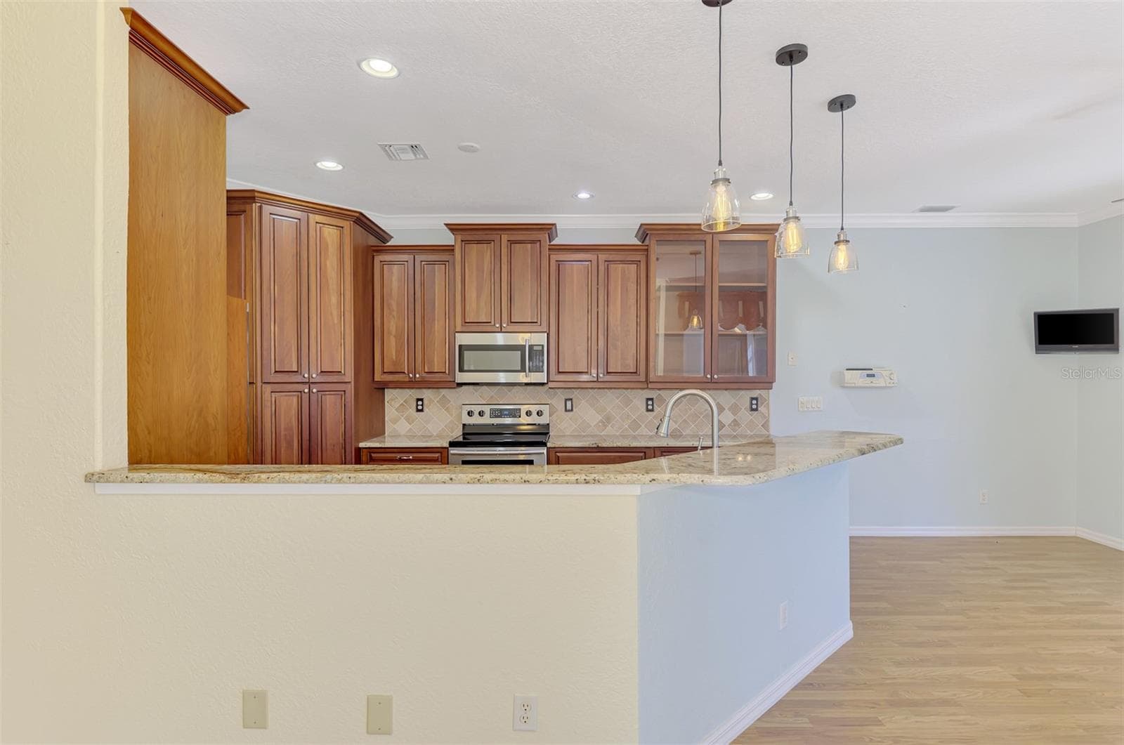 Single Family Residence at 26137 SEMINOLE LAKES BLVD, PUNTA GORDA, photo 21 of 97