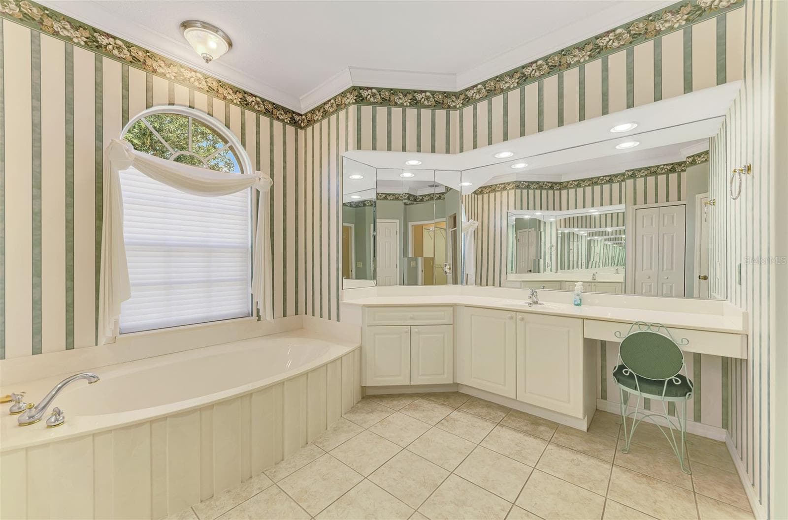 Single Family Residence at 26137 SEMINOLE LAKES BLVD, PUNTA GORDA, photo 44 of 97