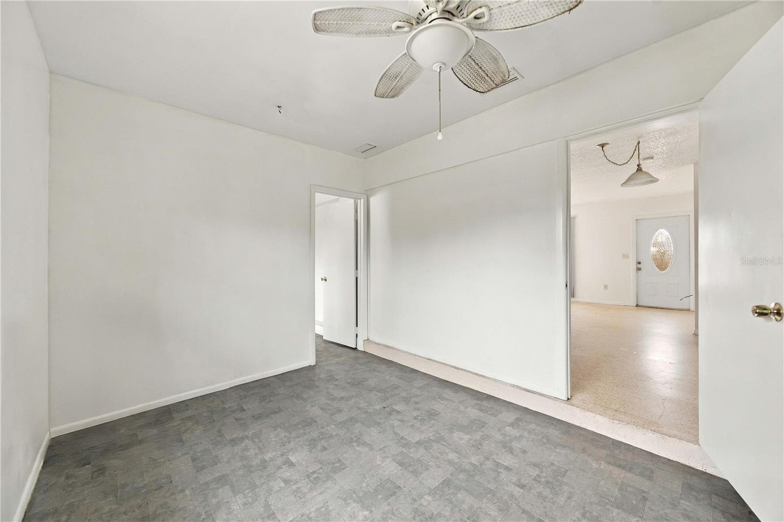 Single Family Residence at 4331 S BISCAYNE DR, NORTH PORT, photo 20 of 38