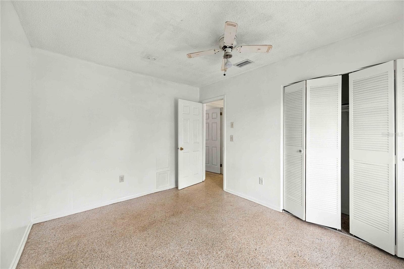 Single Family Residence at 4331 S BISCAYNE DR, NORTH PORT, photo 30 of 38