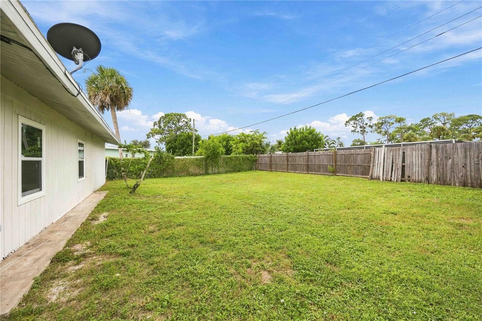 Single Family Residence at 4331 S BISCAYNE DR, NORTH PORT, photo 33 of 38