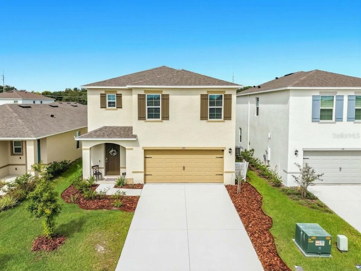 182 AMBERWOOD WAY