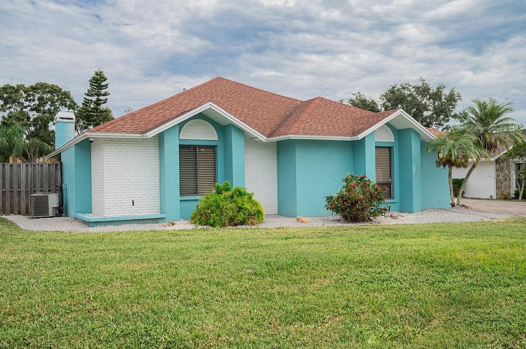 Single Family Residence at 8004 NW 11TH AVE, BRADENTON, photo 4 of 48